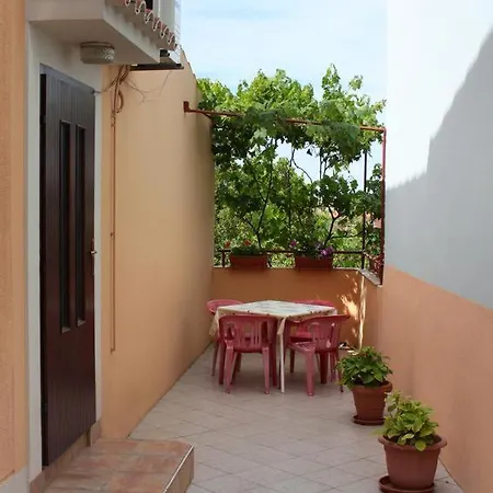 2500a Appartement Mali Lošinj